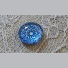 round glass cabochon 12mm blue flower 026 