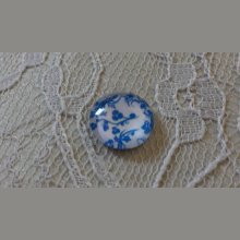 round glass cabochon 12mm blue flower 011 