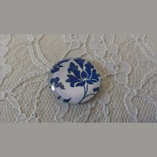 round glass cabochon 25mm flower 030 