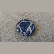 round glass cabochon 25mm flower 026 