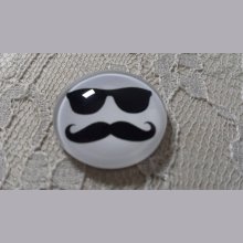 round glass cabochon 25mm moustache 012 