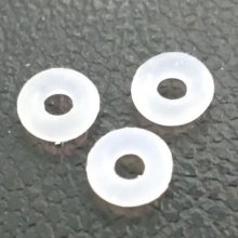 20 Rings Blocker beads white rubber 6 mm