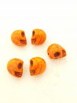 Lot 01 Howlite Tinted Skulls 18 mm