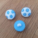 Fancy button with patterns for children football N°04 light blue