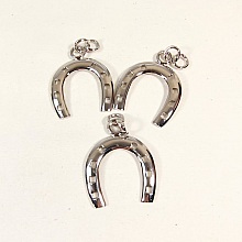 Lot de 3 grands pendentifs forme fer à cheval