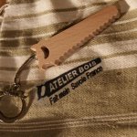 keychain saw in solid beech wood, handcrafted, original and useful gift for a father handyman, a carpenter