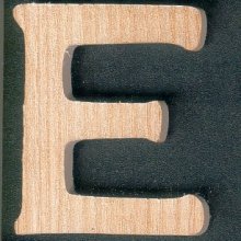 Wooden letter E height 5cm to stick