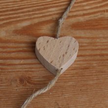 wooden bead heart 22mm V mobile, suspension, garland