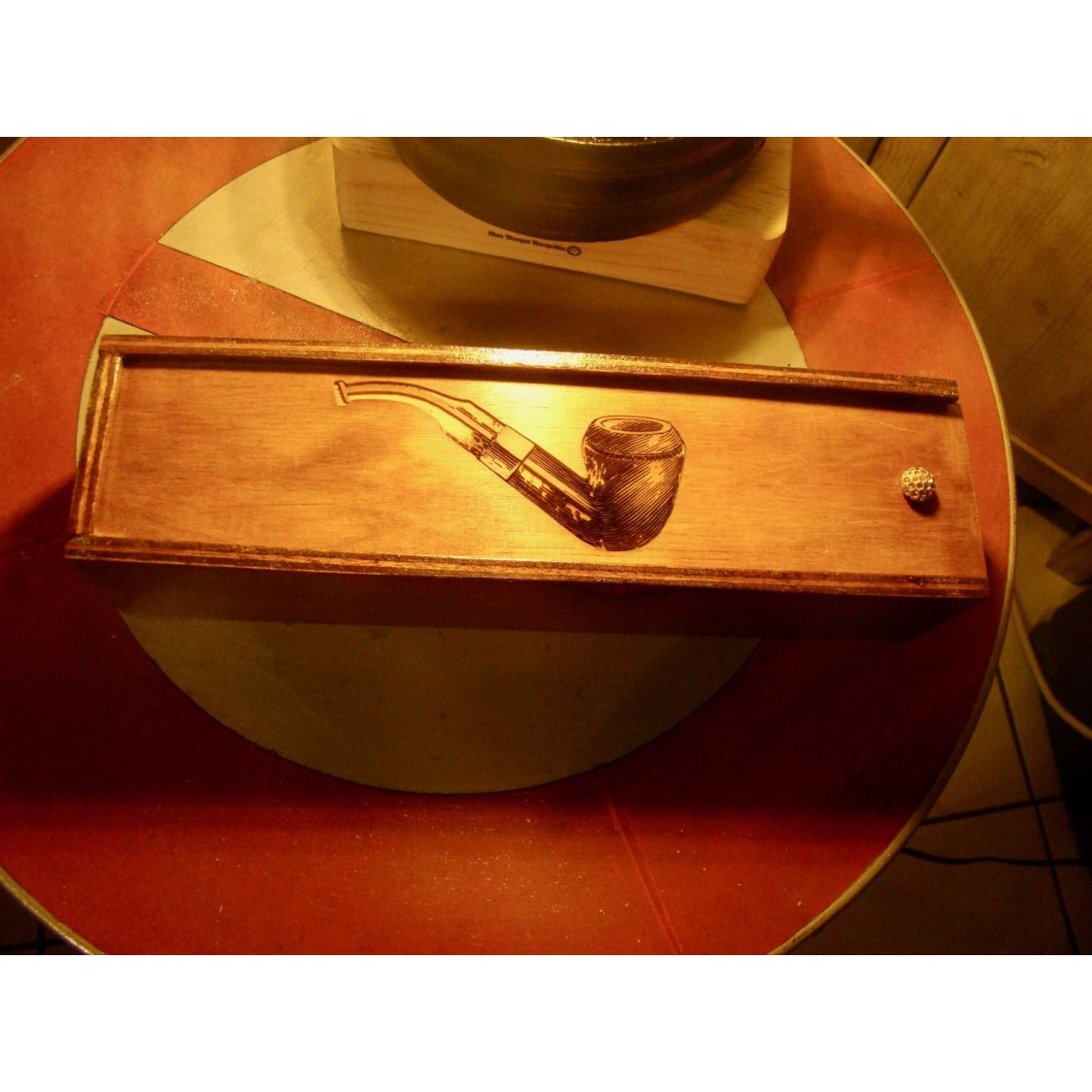 Vintage pipe box with pipe