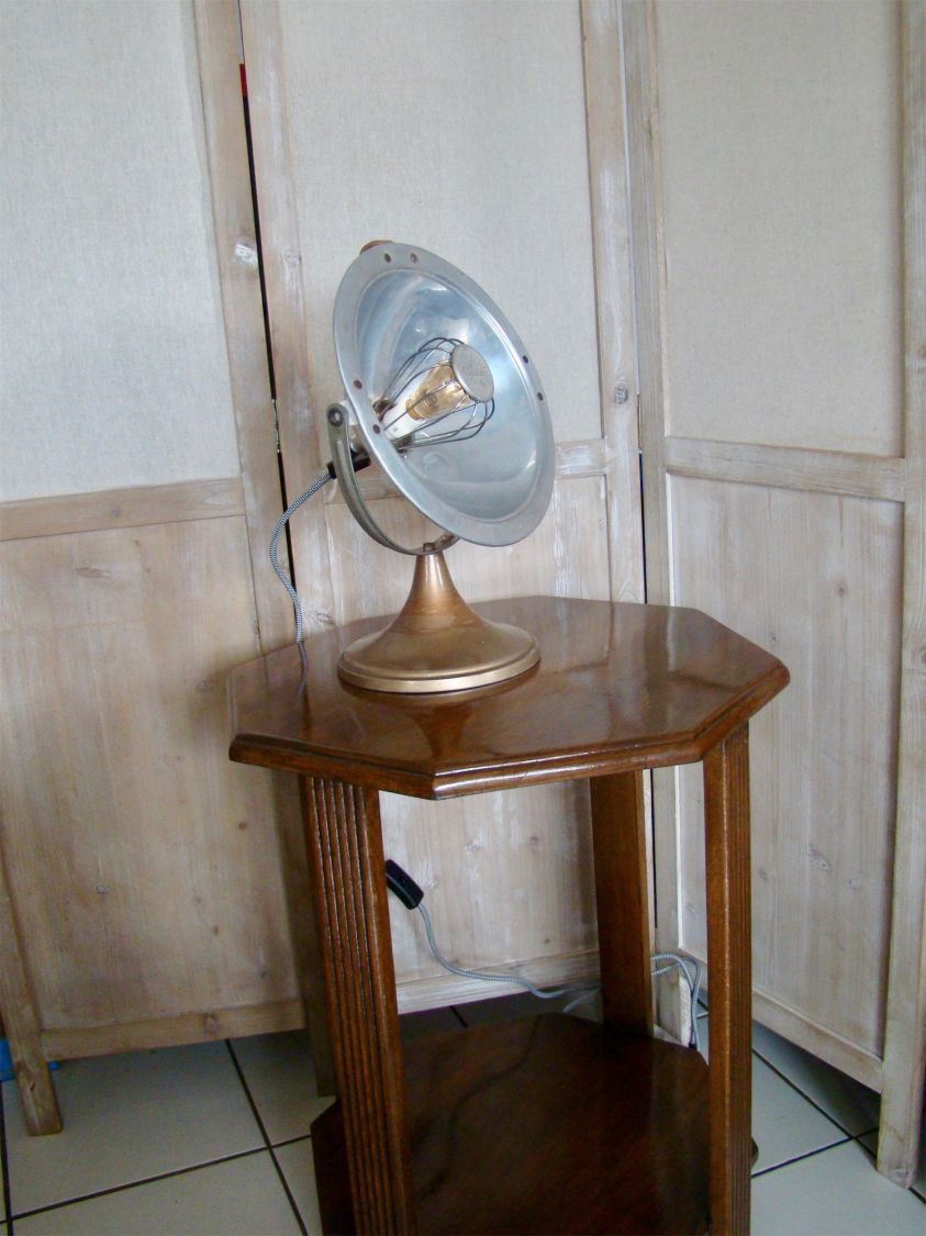 Old heating lamp CALORS 