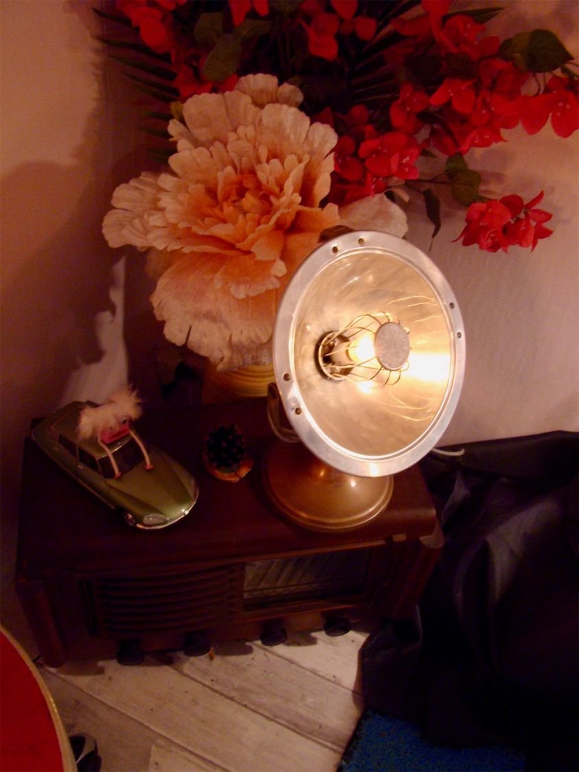 Old heating lamp CALORS 