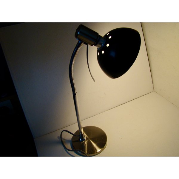 Small desk lamp at mini price