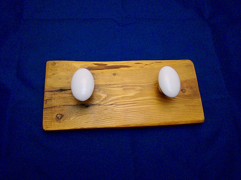 Petit porte veste recycl&eacute; poign&eacute;e porcelaine