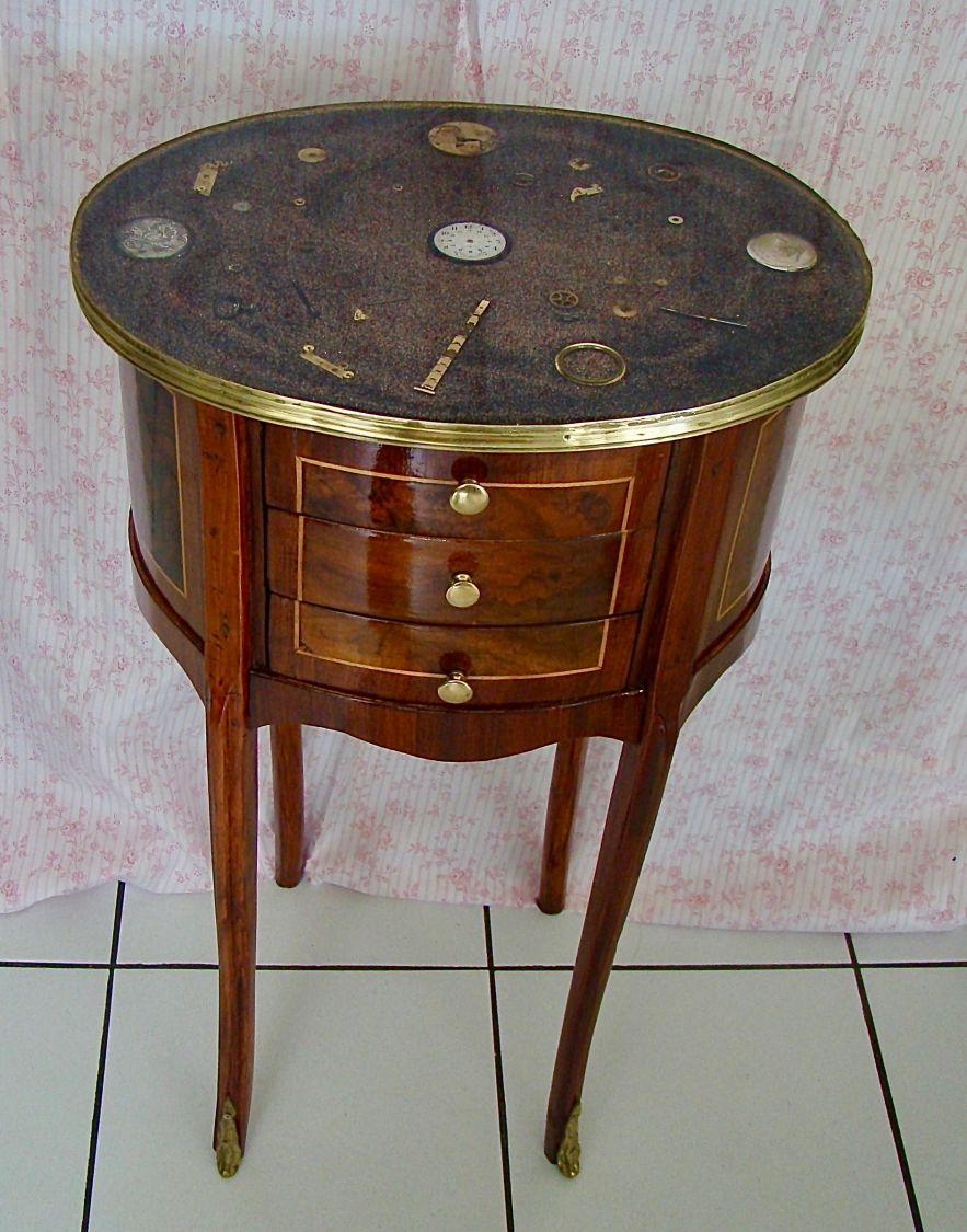 Tempus Fugit small dresser 