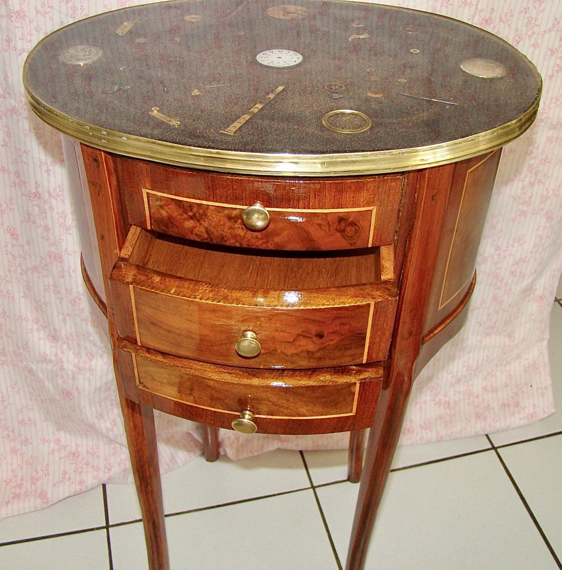 Tempus Fugit small dresser 