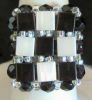 Tila Black & White Square Ring Kit