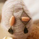 Beige & pink stone earrings