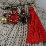 Broche en kit Queensland Rouge Pompon