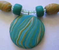 Collier aux 3 pi&egrave;ces