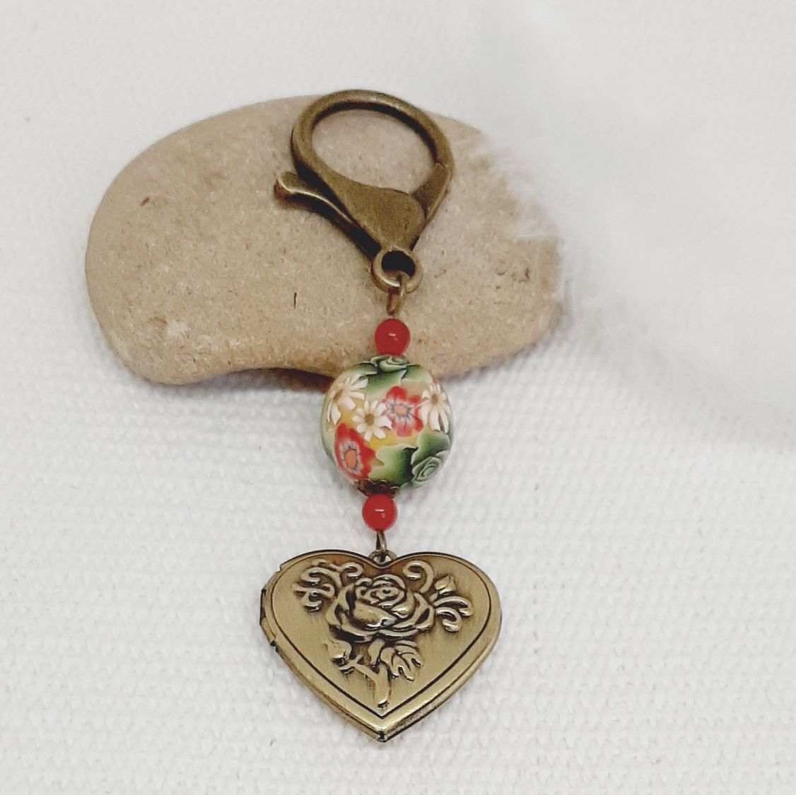 keychain pendant photo holder and polymer clay bead green and red