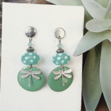 boucles d'oreilles discretes et pastels idéal pour tenue d'hiver 