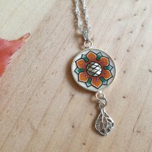 Necklace pendant illuminated spring flower orange / white on silver chain