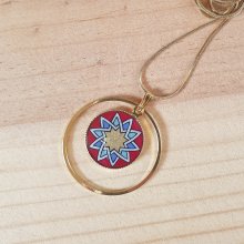 Gold/red/blue/green rosette pendant necklace on gold chain