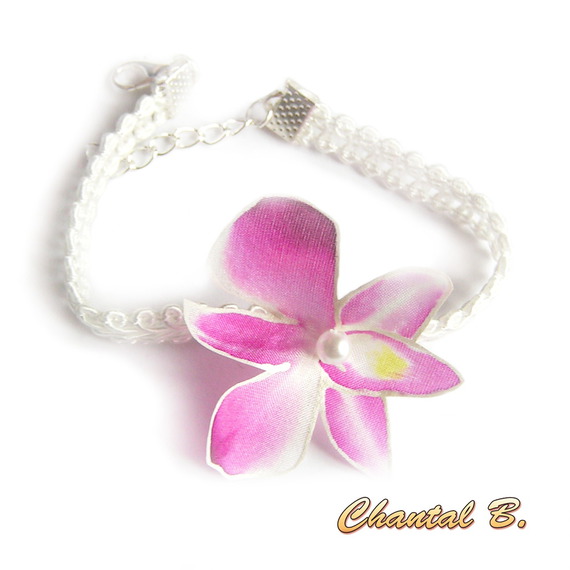 Orchid bracelet adaptable in white guipure lace hairband and its pink silk orchid flower wedding