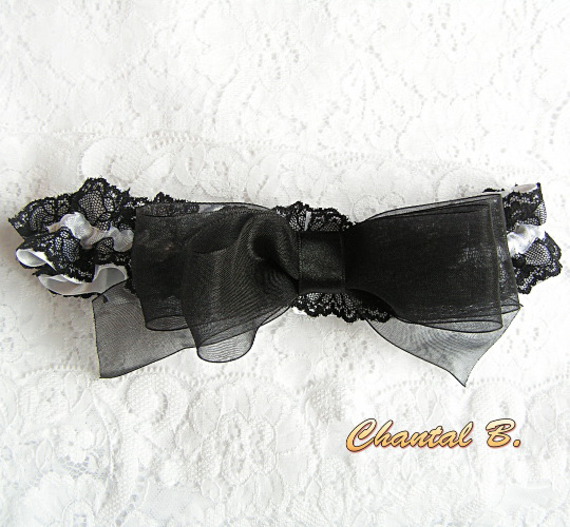 bridal garter white satin lace black Wanda baroque theme