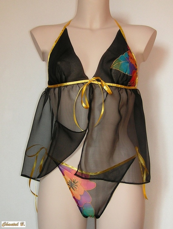 lingerie set Caelia black silk chiffon and multicolor flower thong