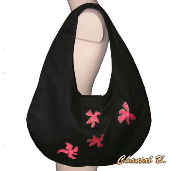 red handbag to wear on the shoulder Tahiti black cotton fabric and red silk flowers