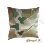 PROMOTION - SET of wedding ring cushions in satin and lace and garter