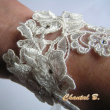 Ivory lace and rhinestone wedding cuff bracelet