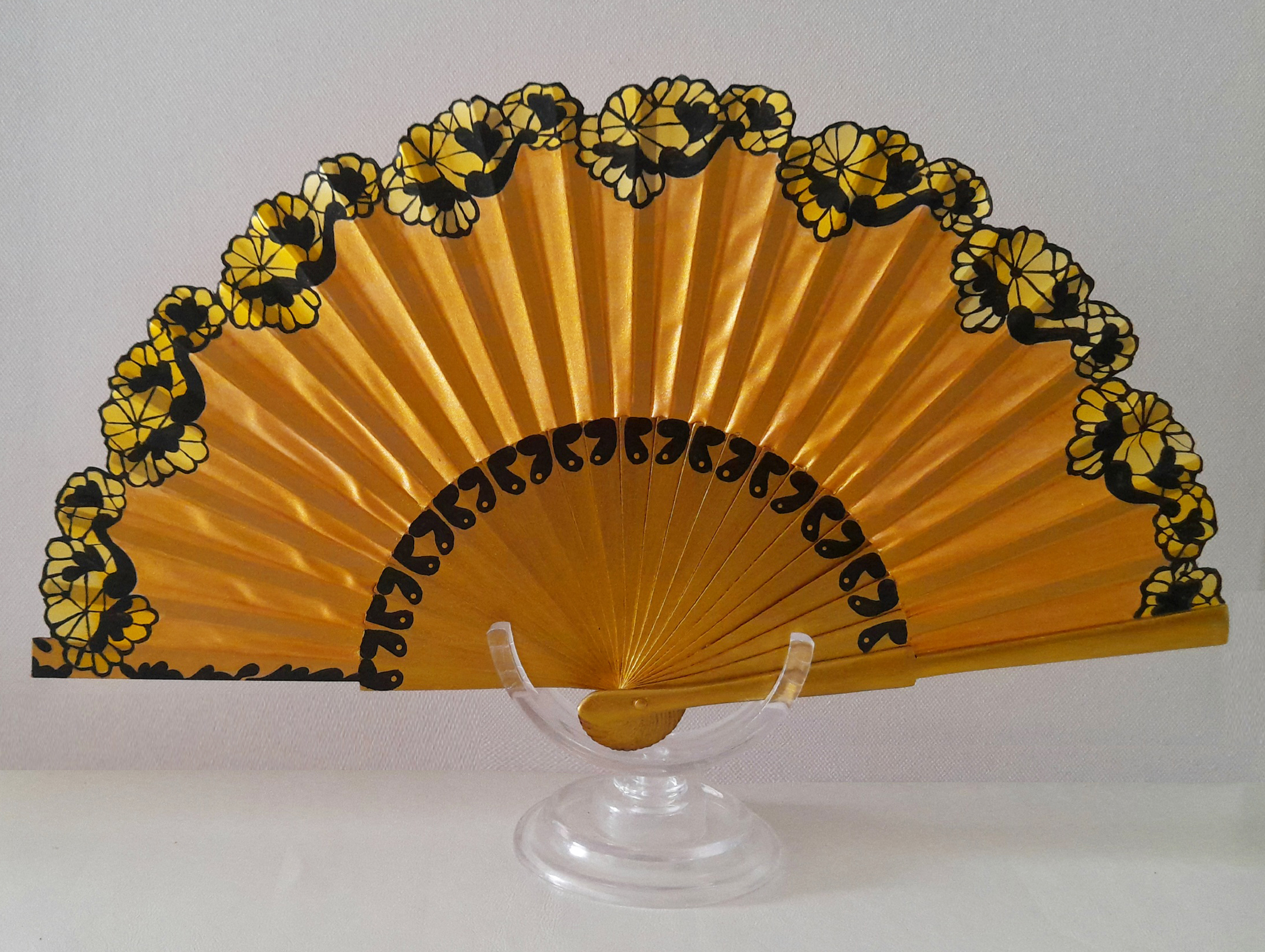 Hand drawn and painted satin fan "Flamenco