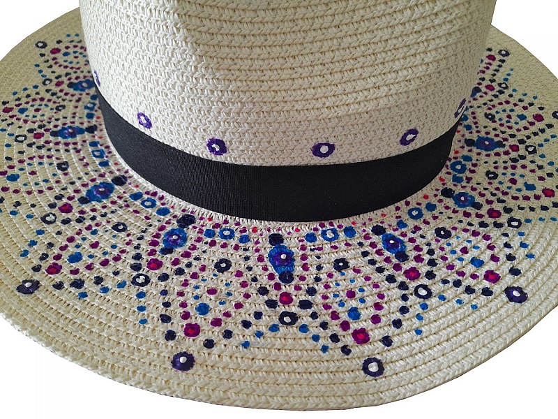 A nice Panama style hat made of coated straw for better protection
