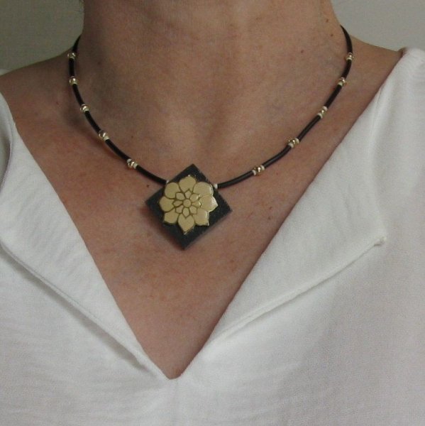 Slate Necklace Pendant for Woman with a Ecru Flower on a Black Silicone Cord, Unique Creation