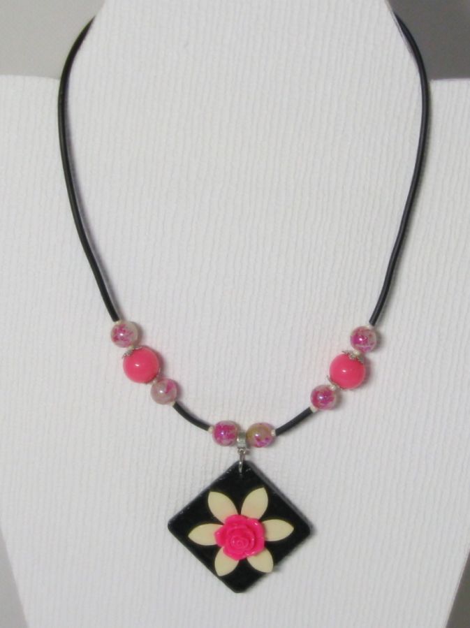 Slate Necklace for Woman with Fuchsia and Ecru Flower, Unique Creation