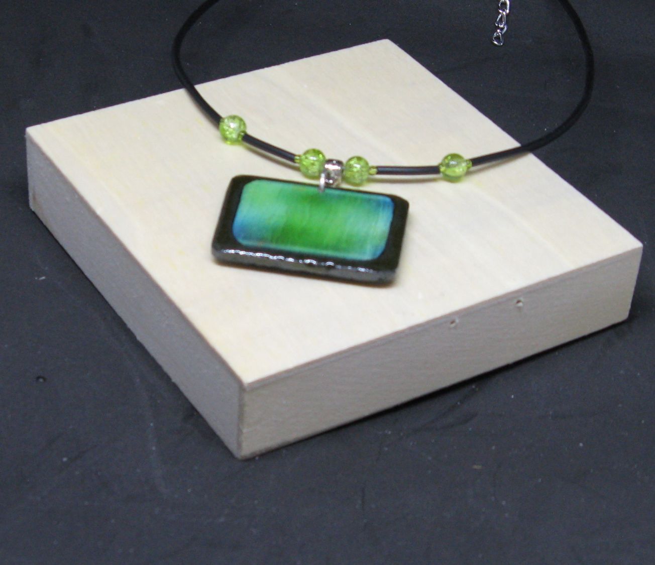 Green Pendetif Necklace in Slate and Resin, Unique Creation