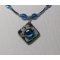 pendentif collier ardoise et cabochon bleu sur pvc noir