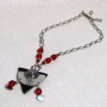 collier pendentif rouge et argent style ethnique avec ardoise