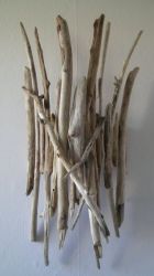 DIY driftwood wall lamp