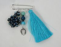 Blue medallion brooch and pompon kit