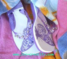 Customize your flip-flops with beads
