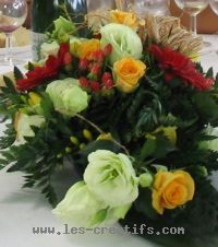 wedding table floral bouquet