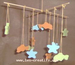 Wooden mobile for children's bedroom