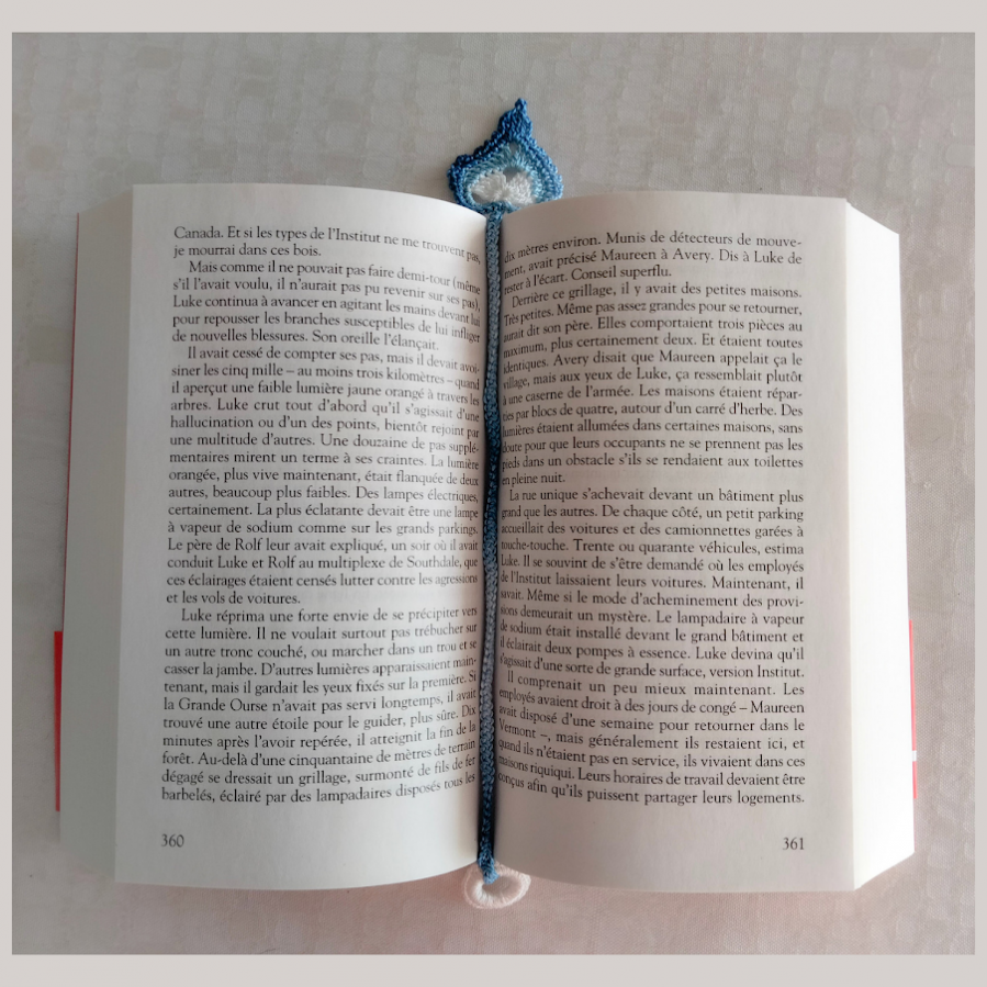 Leaf" bookmarks - Pocket size