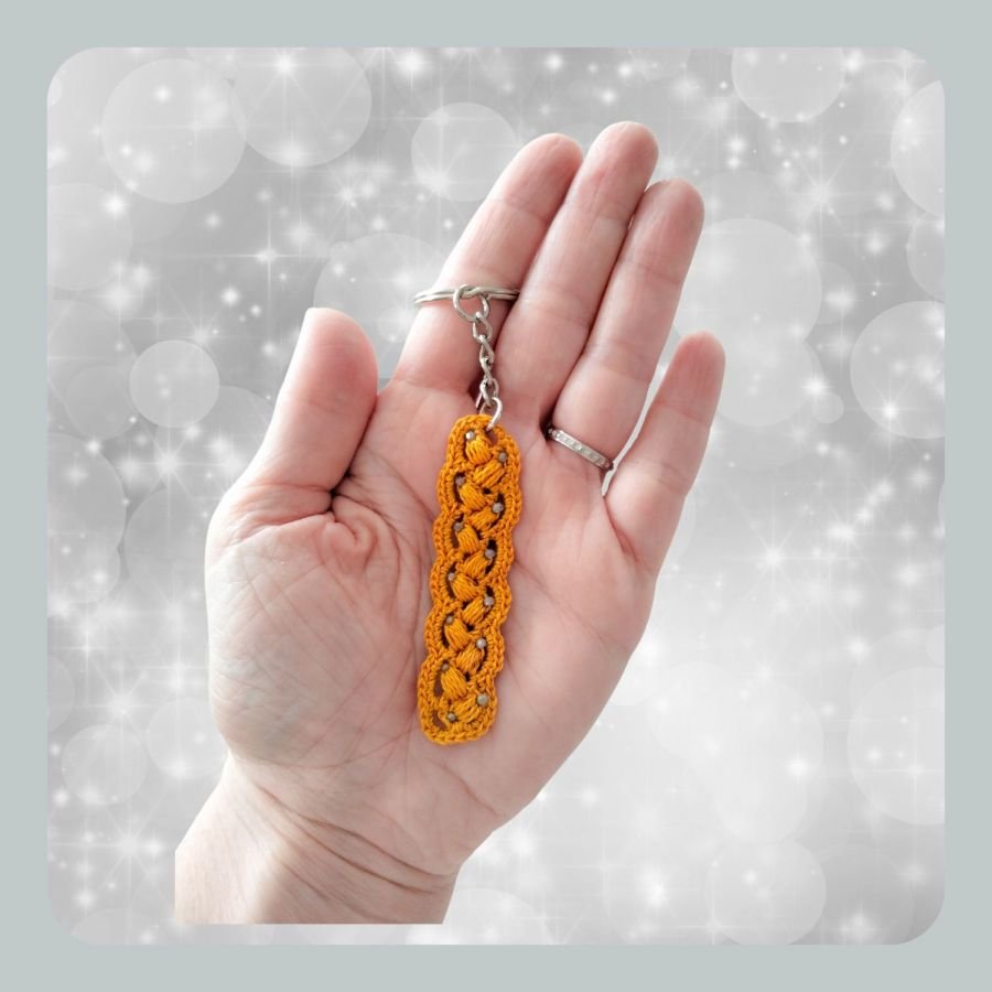 Gold mustard" small pearl key ring