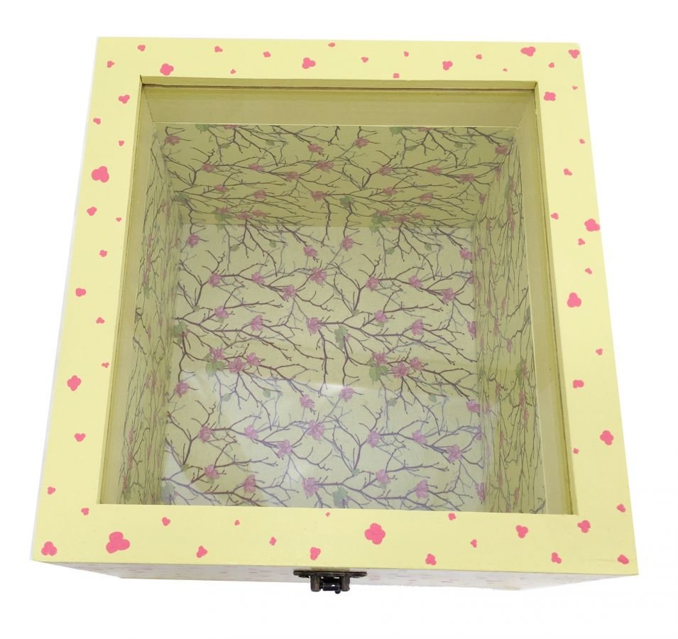 Wooden box and its glass lid. Model : yellow sakura