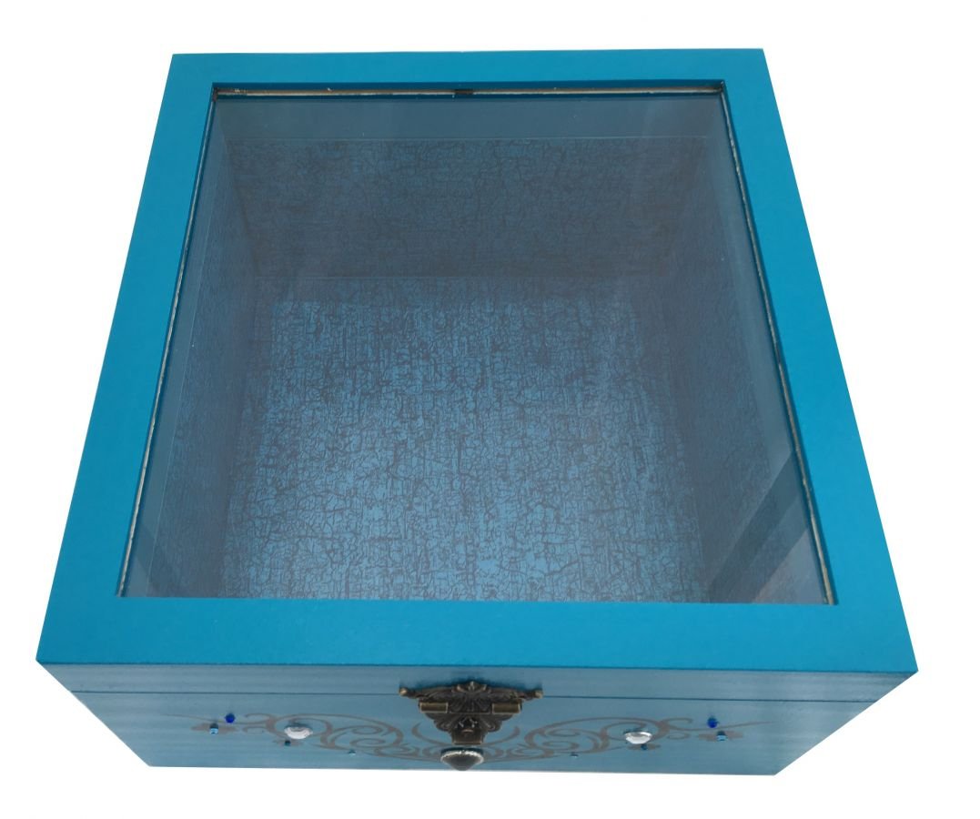 Wooden box and its glass lid. Model : tribal blue