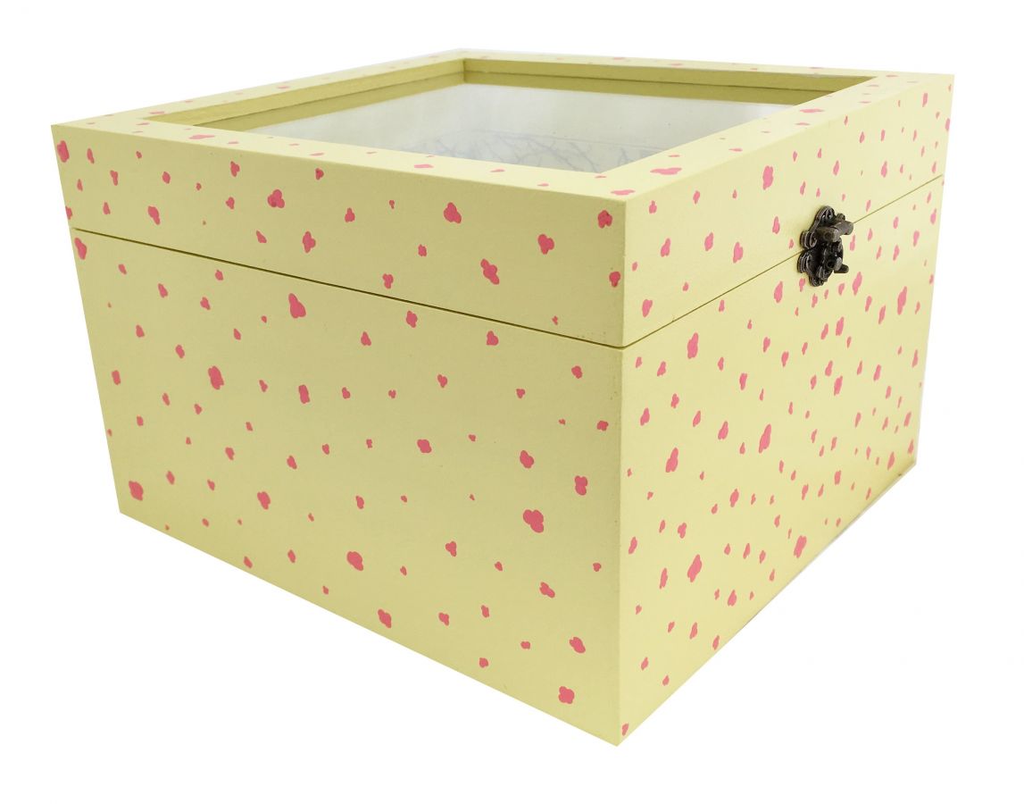 Wooden box and its glass lid. Model : yellow sakura